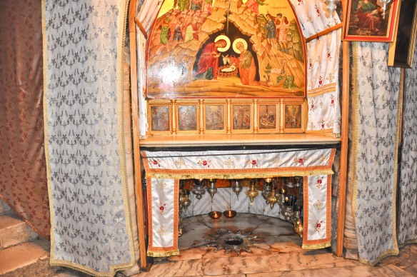 grotto-in-the-church-of-the-nativity